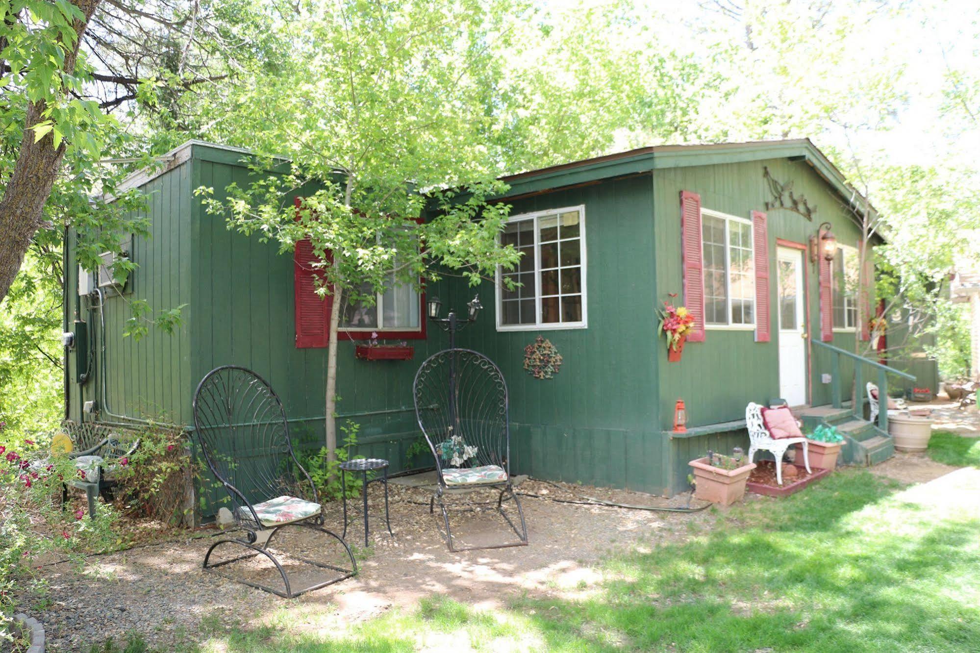 Apple Creek Cottages เพรสค็อท ภายนอก รูปภาพ