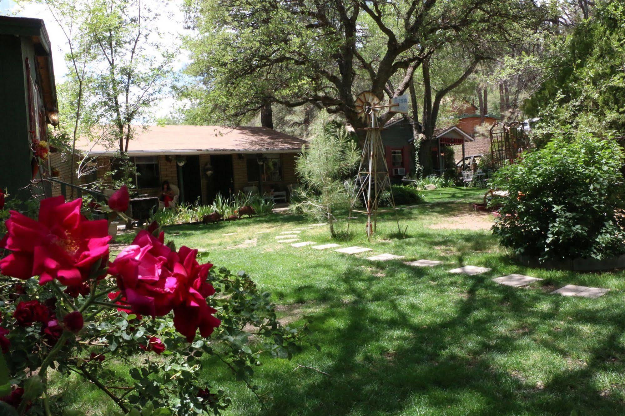 Apple Creek Cottages เพรสค็อท ภายนอก รูปภาพ